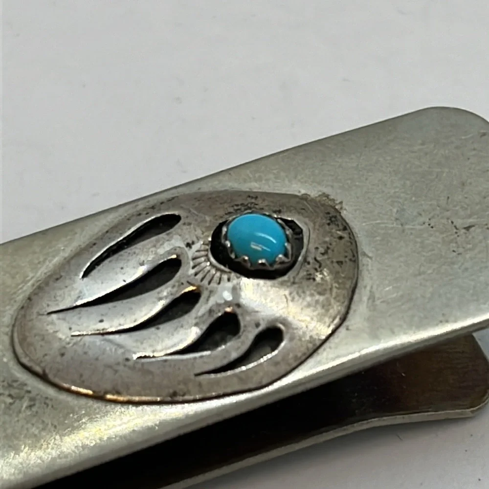 Bear claw hand-tool block turquoise nickel money clip